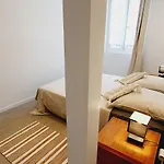 Via Domitia Apartment *