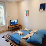 Apartment Via Domitia *